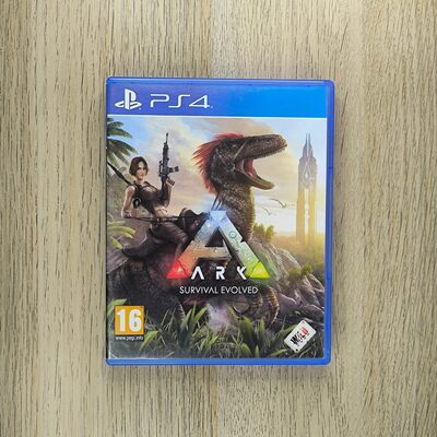 ARK: Survival Evolved PlayStation 4