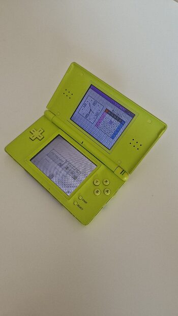 Nintendo DS Lite, R4