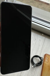 Samsung galaxy s21 5G.