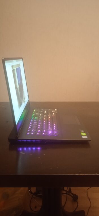 Lenovo Legion Y740-15ICHg 81HE