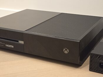 Xbox One 500GB su pulteliu for sale