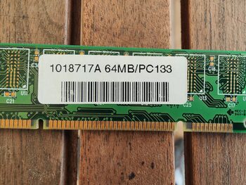 Redeem Memoria RAM AOpen MPG643S-883 P990316AN PC-133