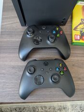 Buy Xbox Series X, 2 controlleriai