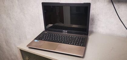 Asus i7/8gb/15,6"/512gb SSD/2gb Gpu/w10 