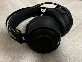 Razer Nari Essential Wireless Gaming Headphones