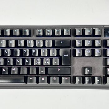 Buy SteelSeries Apex 7 Mechanical Gaming Keyboard with Smart Display