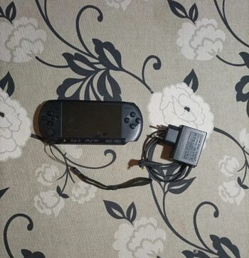 Get PSP Street (E1000), Black, 32MB