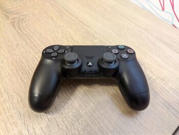 Playstation 4 Dualshock 4, V2 juodas originalus pultelis for sale