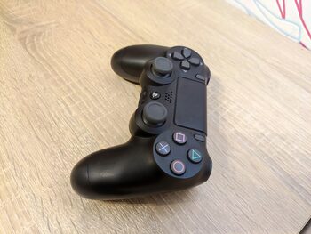 Get Playstation 4 Dualshock 4, V2 juodas originalus pultelis