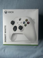 Mando Xbox Robot White 