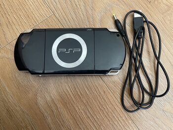 PSP 2000, Black,4Gb atrišta
