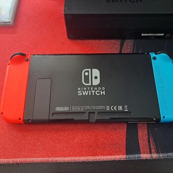 Buy Nintendo switch 32 gb su 2 žaidimai su visais priedais (galima pirkti ir be jei norite mažesnės kainos)