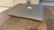 MacBook Air 2017metų i5, 8gb RAM, 256gb SSD