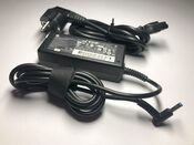 HP 709985-002 65W 19.5V 3.33A 4.5mm x 3.0 mm Genuine Power Adapter Charger