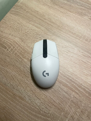 Logitech G305