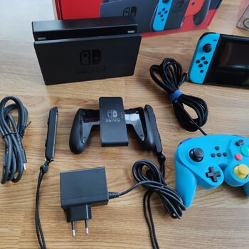 Nintendo Switch, Blue & Red, 32GB + 128 GB didelis komplektas!