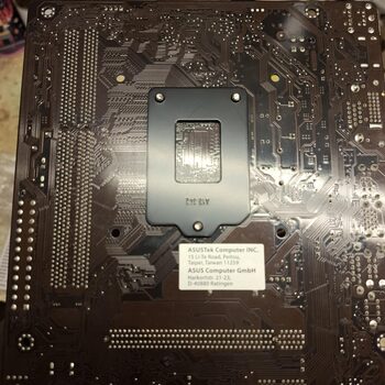 ASUS H81M-A MicroATX DDR3/i3 4130/rx 550 2gb for sale