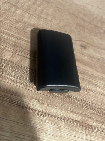 2 vnt. Nauji Xbox 360 baterijos dangteliai Juodi