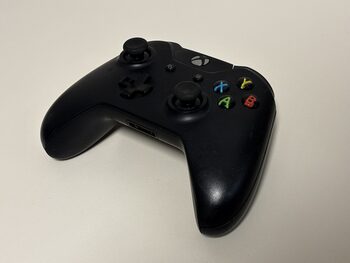 Juodas Xbox Wireless Controller for Xbox One/PC