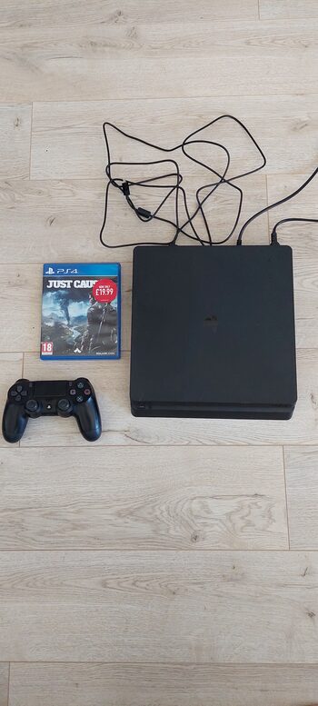 PlayStation 4 Slim, Black, 1TB