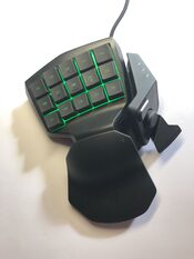 Razer Tartarus Gaming Keypad RZ07-0103