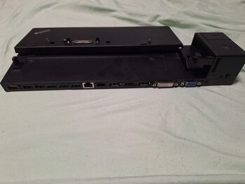 ThinkPad Ultra Dock - Type 40A2 + Charger