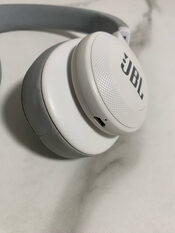 JBL E55BT