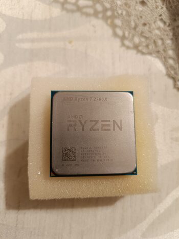 AMD Ryzen 7 2700X 3.7-4.3 GHz AM4 8-Core CPU