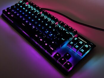 Buy SteelSeries APEX PRO TKL Mechaninė Laidinė Gaming Klaviatūra