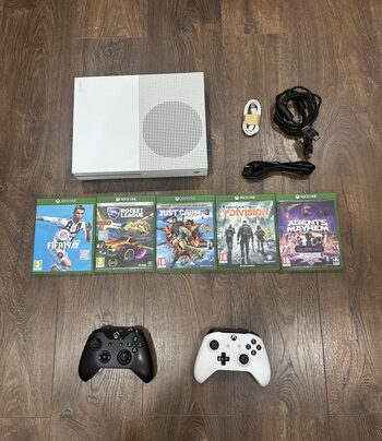 Xbox One S, White, 1tb/2 pultai/ 5 žaidimai