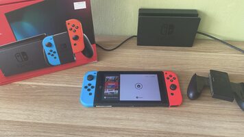 Nintendo Switch, Blue & Red, 32GB