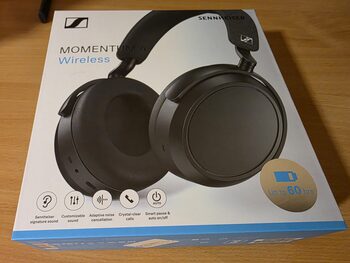 Sennheiser momentum 4