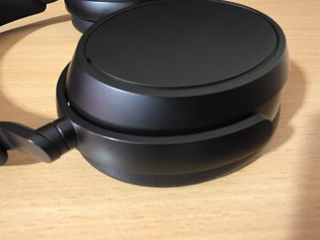 Sennheiser momentum 4
