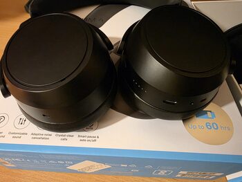 Sennheiser momentum 4