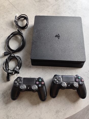 Playstation 4 Slim 1TB