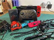 Nintendo Switch vulnerable + pro controller Oficial + hablame para joycons extra