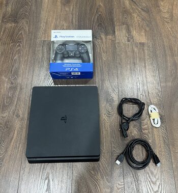 PlayStation 4 Slim, Black, 500GB/8.03/Atrišama/Kaip Nauja/Pultelis Naujas