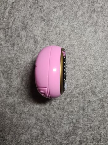 Bandai Tamagotchi Friends Polka Dot naminis virtualus gyvūnėlis for sale