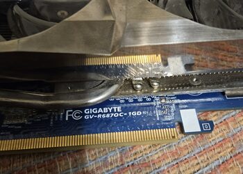 Get Gigabyte hd6870 1gb