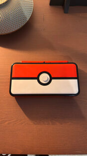 New nintento 2ds XL Edicion pokeball 