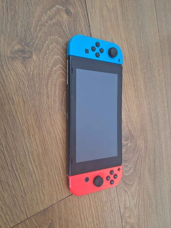 Get Nintendo Switch, Blue & Red, 32GB su žadimu ir nemokama 128GB SSD kortele