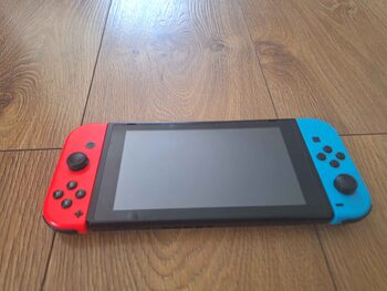 Redeem Nintendo Switch, Blue & Red, 32GB