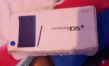 Nintendo DSi con caja + funda + juegos