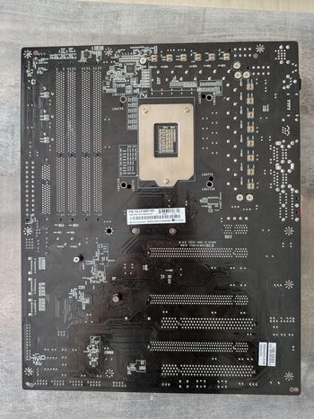 Get EVGA P55 132-LF-E657-KR + I7 860