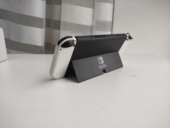 Nintendo Switch Oled + Pultelis for sale