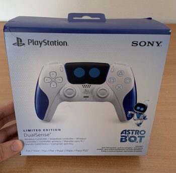 Mando DualSense PS5 Edición Astro Bot. PRECINTADO