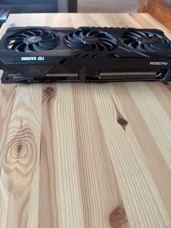 Asus Radeon RX 6700 XT 12 GB 2321 Mhz PCIe x16 GPU