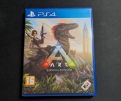 ARK: Survival Evolved PlayStation 4