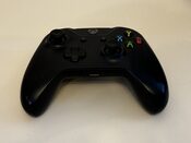 Juodas Xbox Wireless Controller for Xbox One/PC + Rechargeable Battery