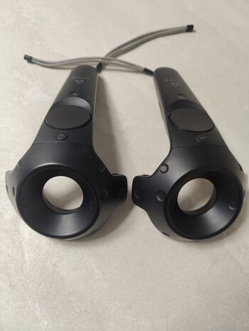 HTC Vive VR set valdymo pultai pulteliai controller. HTC